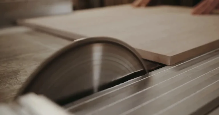 Распил ДСП и оклейка кромкой