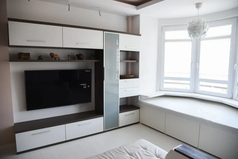 Оклейка кромок ДСП